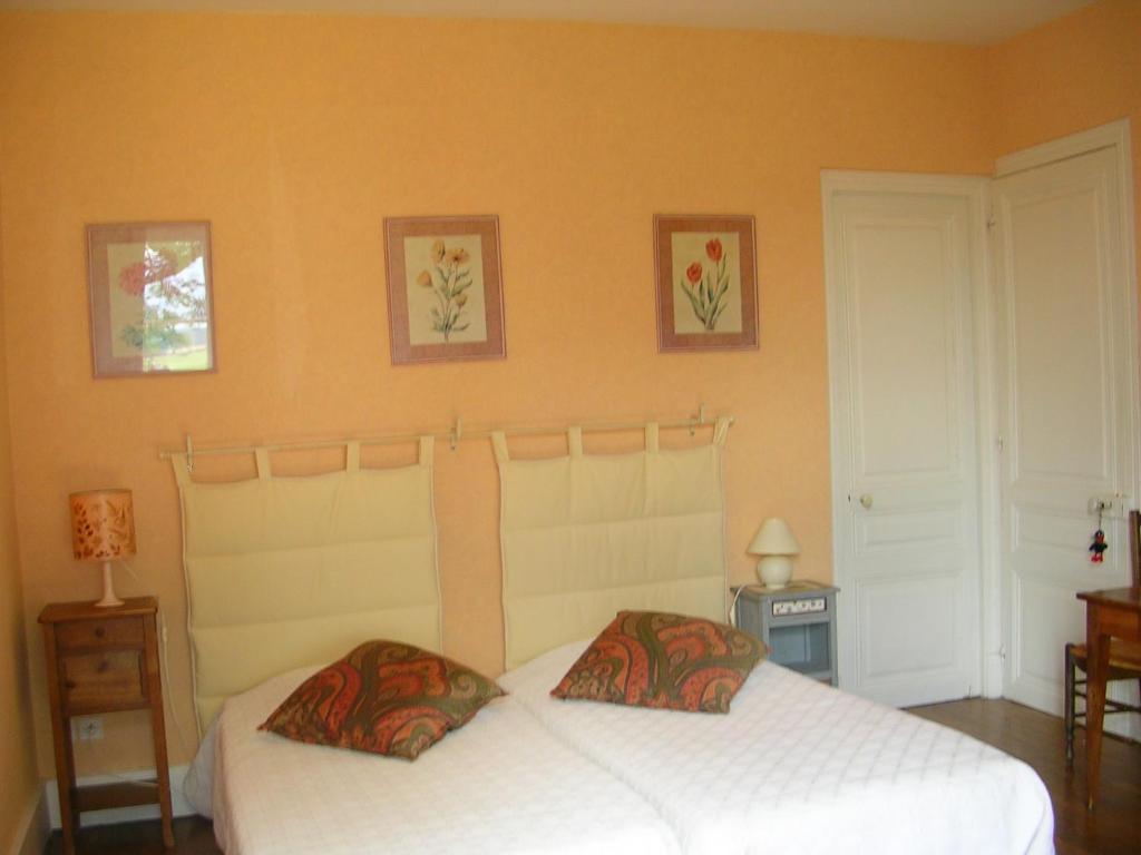 Chambres D'Hotes - Domaine Des Perrieres Crux-la-Ville 部屋 写真